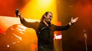 (VIDEO) Dodik pomnožen sa nulom – Aca Lukas rasprodao koncert u Banjoj Luci, evo šta je rekao