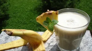 Hrana koja godi snu: Nutricionisti savjetuju šta je dobro jesti prije spavanja