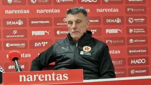 Igor Štimac uoči Veleža: Umorio sam se od pozivanja navijača, ko voli Zrinjski neka dođe Igor Štimac uoči Veleža: Umorio sam se od pozivanja navijača, ko voli Zrinjski neka dođe