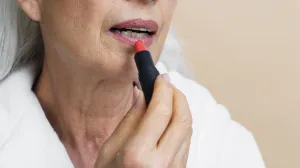 Modni skandal: Slavna kreatorka tvrdi da žene nakon 30. izgledaju jeftino ako nose ovaj komad