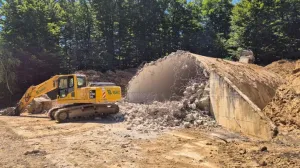 Magazinović oštro poručio Hrvatskoj: Šta bi rekli na radiokativni otpad iznad Dubrovnika?