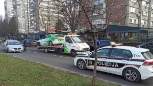 Teška nesreća na bh. putu: Vatrogasci izvlačili ljude iz automobila