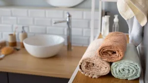 Prestanite prati prozore na stari način: Ovo je metoda koja ih čini savršeno čistim čak i zimi