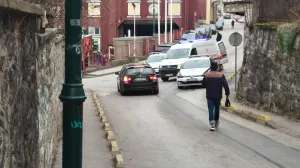 Sijevale šake i u blizini škole u Sarajevu: U tučnjavi učestvovalo desetak osoba, ima povrijeđenih