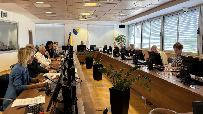 Zatražene korekcije novog nacrta Zakona o VSTV-u Zatražene korekcije novog nacrta Zakona o VSTV-u