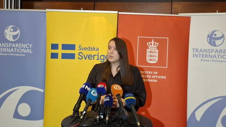 Međunarodni dan borbe protiv korupcije: Svi resursi i procesi odluka u rukama političara Međunarodni dan borbe protiv korupcije: Svi resursi i procesi odluka u rukama političara