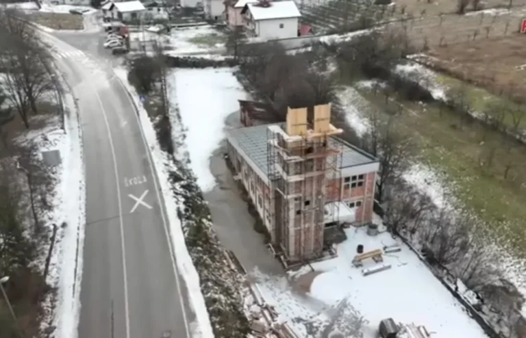 Ostvaruje se san povratnika: Nakon 75 godina Drvar ponovo dobija katoličku crkvu Ostvaruje se san povratnika: Nakon 75 godina Drvar ponovo dobija katoličku crkvu