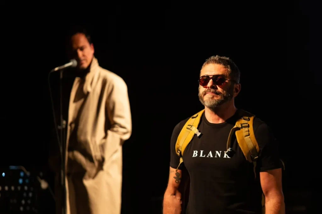 Zastrašujući niz mogućnosti: Strastvena potraga za smislom, identitetom i istinom