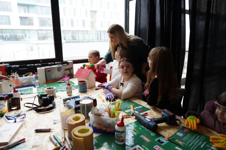 Kreativnost, mašta i praznična radost spojeni u Polarnom muzeju Djeda Mraza