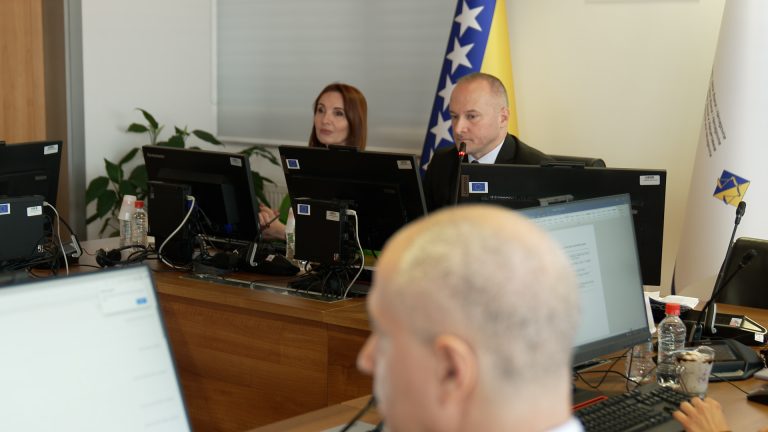 Šta trebate znati o izvještaju vanjske saradnice EU o provjeri imovine sudija i tužilaca Šta trebate znati o izvještaju vanjske saradnice EU o provjeri imovine sudija i tužilaca