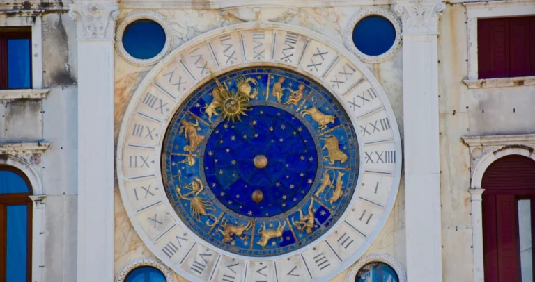 Ovi horoskopski znakovi će dobiti povišicu ili unapređenje u decembru, tvrde astrolozi