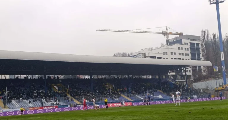 (VIDEO) Žestoka reakcija Manijaka nakon trećeg gola Širokog Brijega