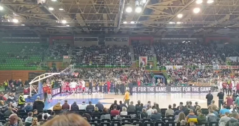 (VIDEO) Pogledajte kako je Crvena zvezda dočekana u Zetri