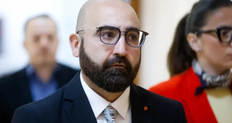 Hasanović poručio Amidžiću: Je li normalno da RS godinama živi na račun FBiH i duguje joj 100 miliona KM?