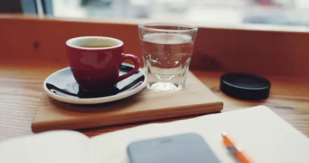 Trik koji doprinosi ukusu: Evo kako da bez šećera zasladite kafu