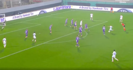 (VIDEO) Džeko i društvo u nevjerici zbog PROJEKTILA koji je završio u njihovoj mreži