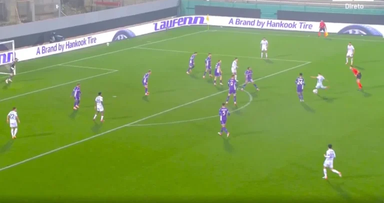 (VIDEO) Džeko i društvo u nevjerici zbog PROJEKTILA koji je završio u njihovoj mreži