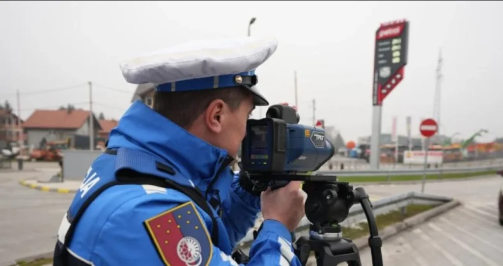 Iako su ovi novi uređaji na prvi pogled slični radarima, njihova funkcija nije ista