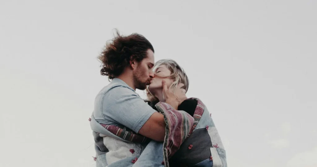 Dečko traži novčanu naknadu za čuvanje njihove djece: Djevojka se požalila stručnjacima na situaciju u vezi, odgovor je šokirao