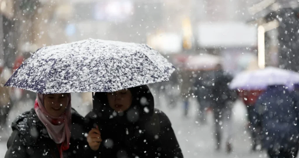 Nagli pad temperatura, moguć i bijeli Božić: Snažan hladni val dolazi u Evropu