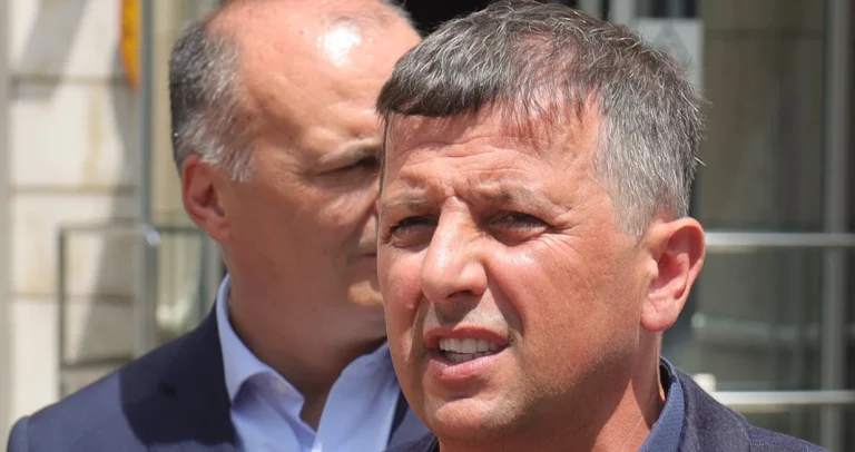 Oslobođenje saznaje: Nebojša Vukanović najavio kandidaturu za člana Predsjedništva BiH Oslobođenje saznaje: Nebojša Vukanović najavio kandidaturu za člana Predsjedništva BiH