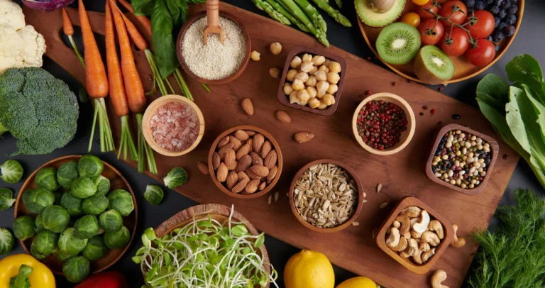 Rizične namirnice: Koja hrana najčešće izaziva trovanja i alergije Rizične namirnice: Koja hrana najčešće izaziva trovanja i alergije