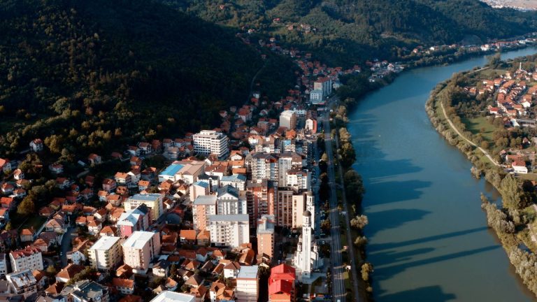 Srbija gotovo godinu dana ignoriše zamolnicu iz BiH za predmet ratnog zločina kod Zvornika Srbija gotovo godinu dana ignoriše zamolnicu iz BiH za predmet ratnog zločina kod Zvornika