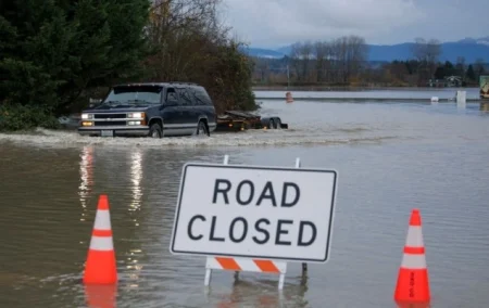 Velike poplave u državi Washington, Trump proglasio vanredno stanje