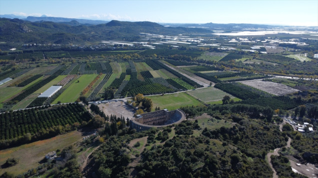Antalijska kulturna blaga i monumentalna antička pozorišta svjedoci historije Antalijska kulturna blaga i monumentalna antička pozorišta svjedoci historije