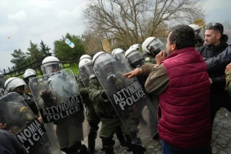 Sukobi poljoprivrednika i policije tokom protesta u Grčkoj