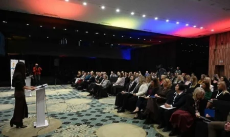 Odgovor na rodno zasnovano nasilje: Potrebne jače institucije, bolje sigurne kuće i mjere za ekonomsku neovisnost žrtava