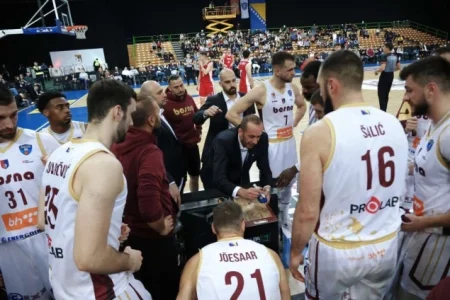 Beogradska Crvena Zvezda u ponedjeljak gostuje u Sarajevu Beogradska Crvena Zvezda u ponedjeljak gostuje u Sarajevu