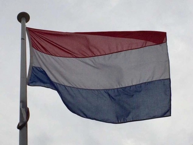 Tri holandske stranke započinju pregovore o formiranju nove vlade, traži se model manjinske ili većinske koalicije Tri holandske stranke započinju pregovore o formiranju nove vlade, traži se model manjinske ili većinske koalicije