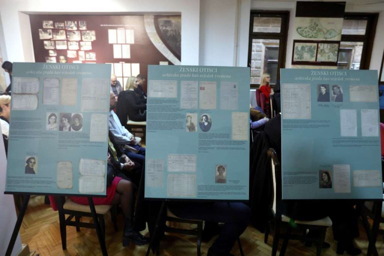 78. rođendan Arhiva BiH – izložba Ženski otisci: arhivska građa kao svjedok vremena 78. rođendan Arhiva BiH – izložba Ženski otisci: arhivska građa kao svjedok vremena