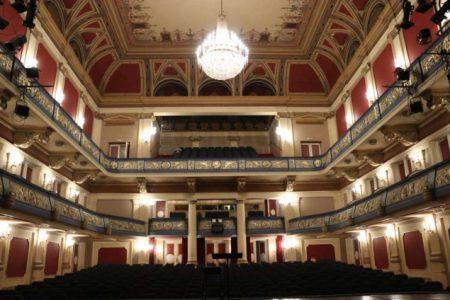 Napretkov svečani Božićni koncert večeras u Narodnom pozorištu: Zagrebačka filharmonija nakon 35 godina u Sarajevu