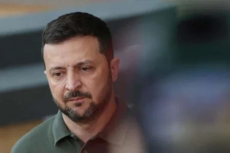 Irska policija istražuje pojavljivanje dronova tokom dolaska Zelenskog u Dablin