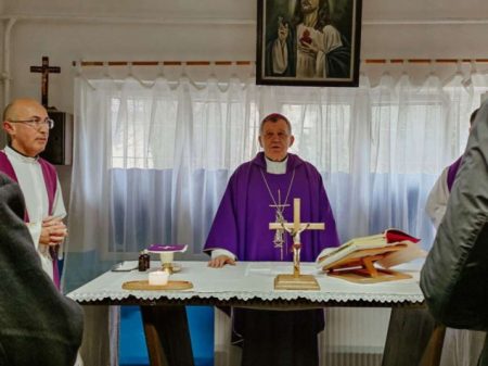 Nadbiskup Vukšić predvodio euharistijsko slavlje u KPZ-u Zenica