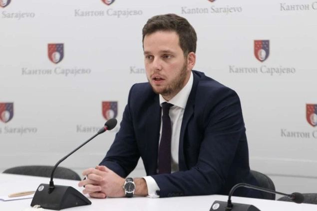 Uk: Spreman sam preuzeti dio odgovornosti i saslušati studente Uk: Spreman sam preuzeti dio odgovornosti i saslušati studente