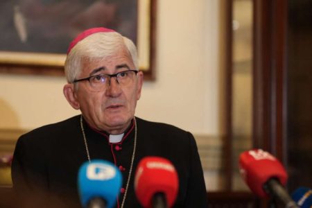 Banjolučki biskup Željko Majić: Naglasak božićne poruke u potrebi veće zaštite prava žena