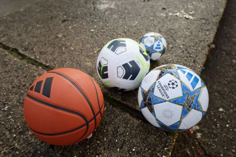 Kroz projekt Ostavi svoj pečat provedene fotoradionice i donirani sportski rekviziti Kroz projekt Ostavi svoj pečat provedene fotoradionice i donirani sportski rekviziti