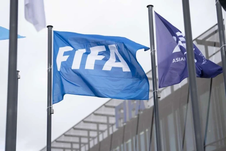 Sutra žrijeb grupa Svjetskog nogometnog prvenstva u Sjedinjenim Državama, Kanadi i Meksiku Sutra žrijeb grupa Svjetskog nogometnog prvenstva u Sjedinjenim Državama, Kanadi i Meksiku