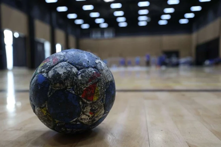 Utakmicom Čelik-Kakanj počinje 11. memorijalni turnir Zaim Kobilica i Pane Škrbić Utakmicom Čelik-Kakanj počinje 11. memorijalni turnir Zaim Kobilica i Pane Škrbić