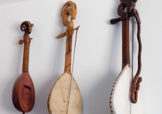 Albanska lahuta uvrštena na UNESCO listu nematerijalne baštine kojoj je potrebna hitna zaštita Albanska lahuta uvrštena na UNESCO listu nematerijalne baštine kojoj je potrebna hitna zaštita