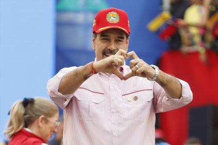 Maduro zaplesao uz remiks vlastitog govora i poziva na mir sa SAD-om