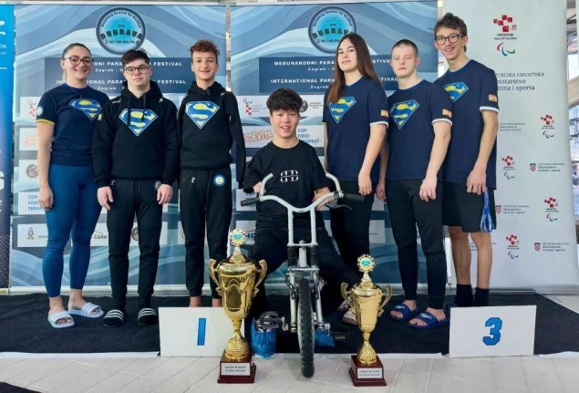 Plivači SPID-a uspjesima u Zagrebu i Sarajevu zaključili sjajnu godinu Plivači SPID-a uspjesima u Zagrebu i Sarajevu zaključili sjajnu godinu