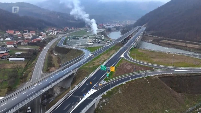 Od danas građanima na raspolaganju nova dionica Koridora Vc dužine 11 kilometara Od danas građanima na raspolaganju nova dionica Koridora Vc dužine 11 kilometara