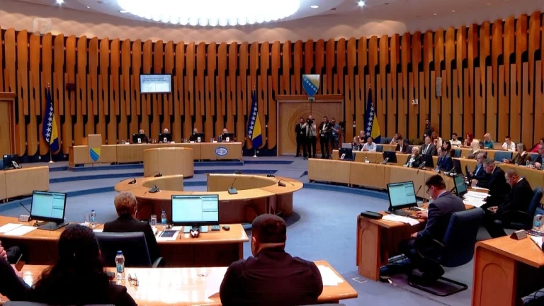 Propala još jedna sjednica Doma naroda: Godina izgubljena, reformski zakoni nisu usuglašeni