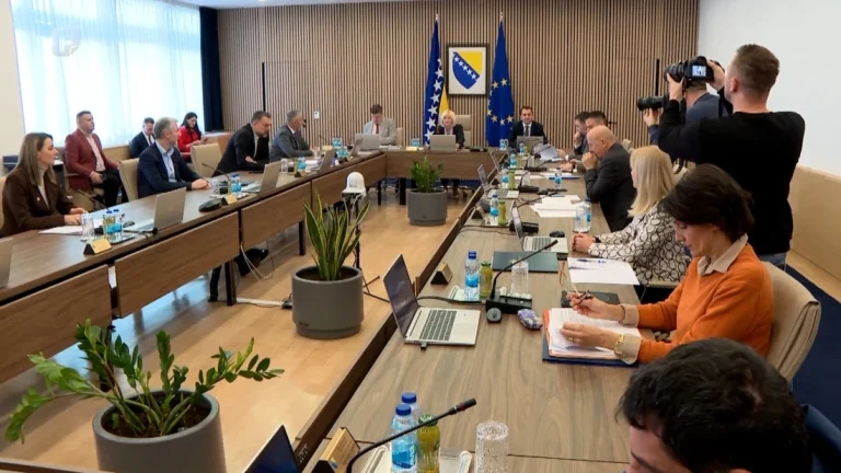 Nula eura iz Plana rasta dok traju opstrukcije, a vrijeme curi