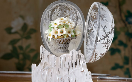 Legendarno Fabergeovo Zimsko jaje ide na aukciju: Rijetkost koju više ni milijarderi ne mogu kupiti