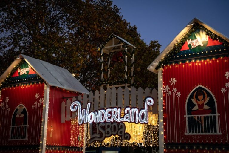 Pobjegnite od hladnoće na ovih 10 božićnih vašara u Evropi gdje ćete uživati na suncu